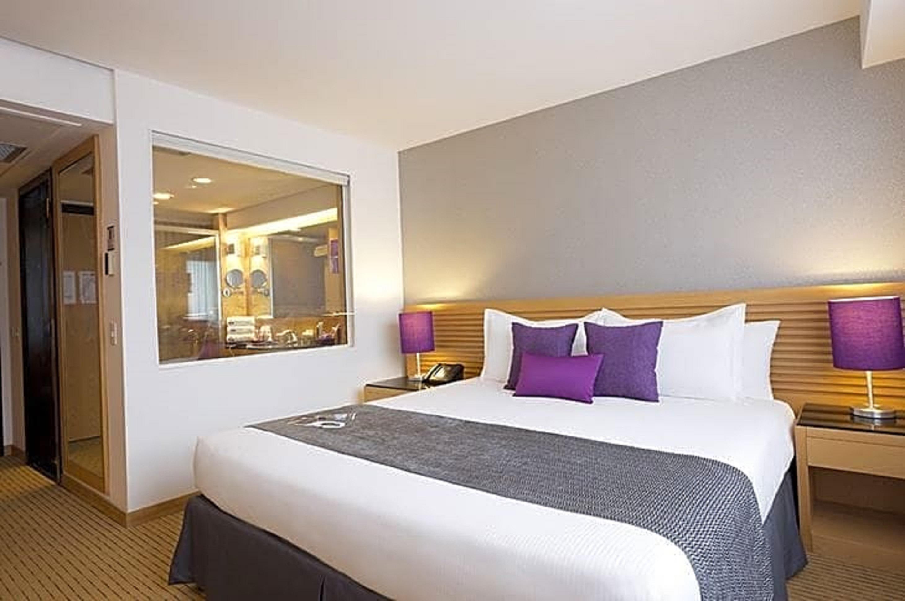 Eurobuilding Hotel & Suites Caracas Exterior foto A Premier Deluxe room at the hotel